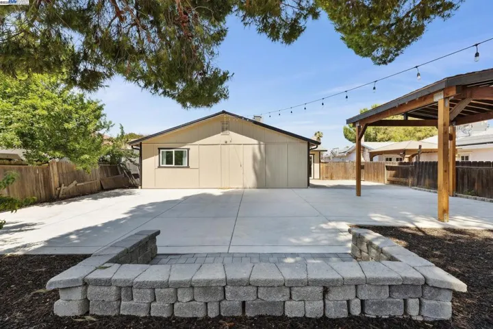 310 S Central Ave, Tracy, California 95376