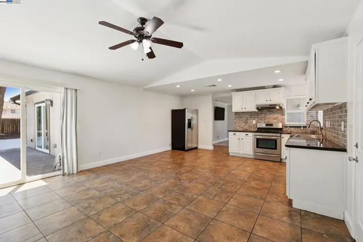 310 S Central Ave, Tracy, California 95376