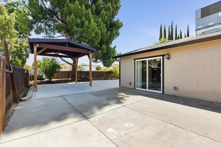 310 S Central Ave, Tracy, California 95376