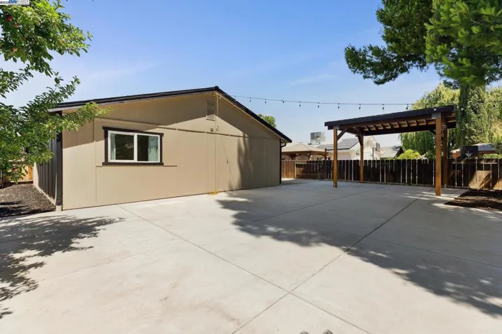 310 S Central Ave, Tracy, California 95376