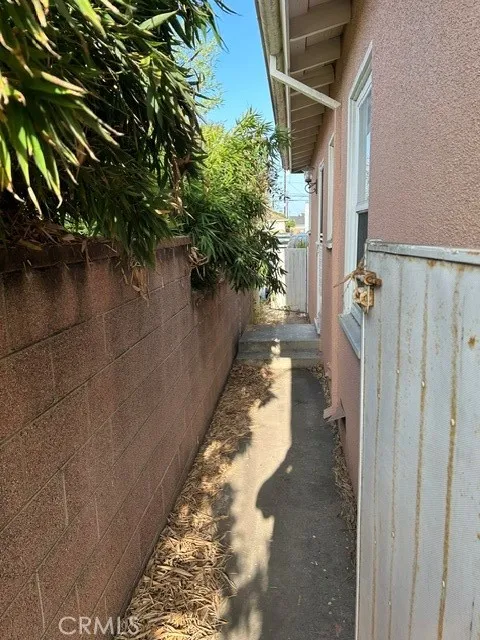 13115 Spinning Avenue, Gardena, California 90249 home-pic-4
