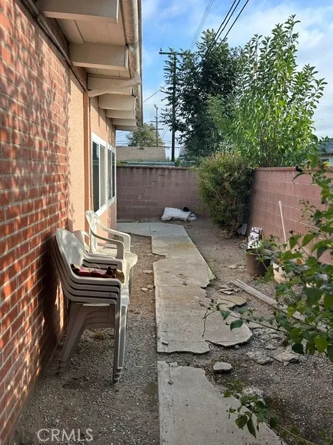 13115 Spinning Avenue, Gardena, California 90249 home-pic-3