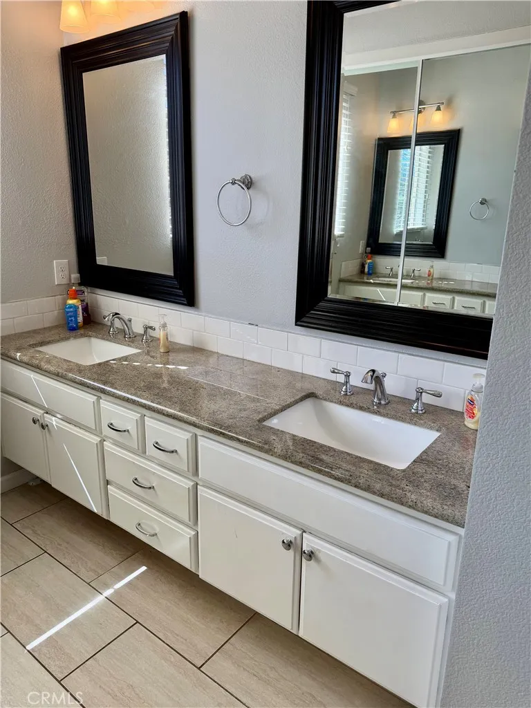 3100 Castelar Court 103, Corona, California 92882 home-pic-14