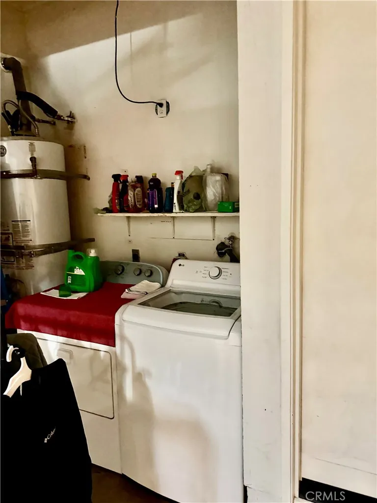3100 Castelar Court 103, Corona, California 92882 home-pic-28