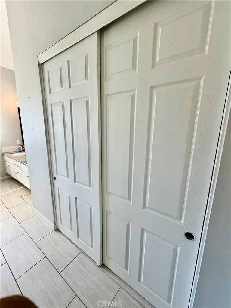 3100 Castelar Court 103, Corona, California 92882 home-pic-20
