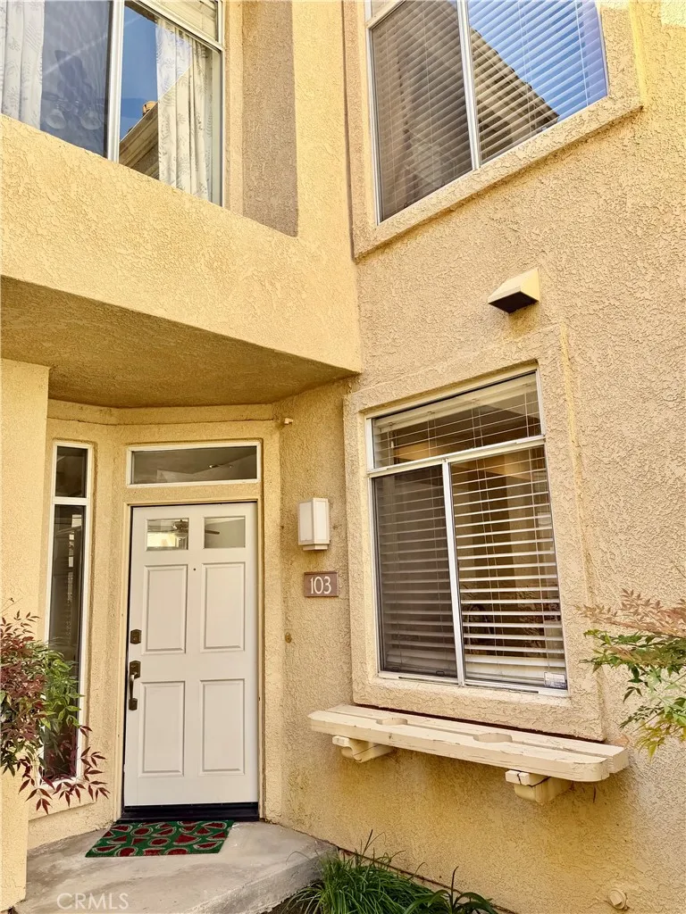 3100 Castelar Court 103, Corona, California 92882 home-pic-1
