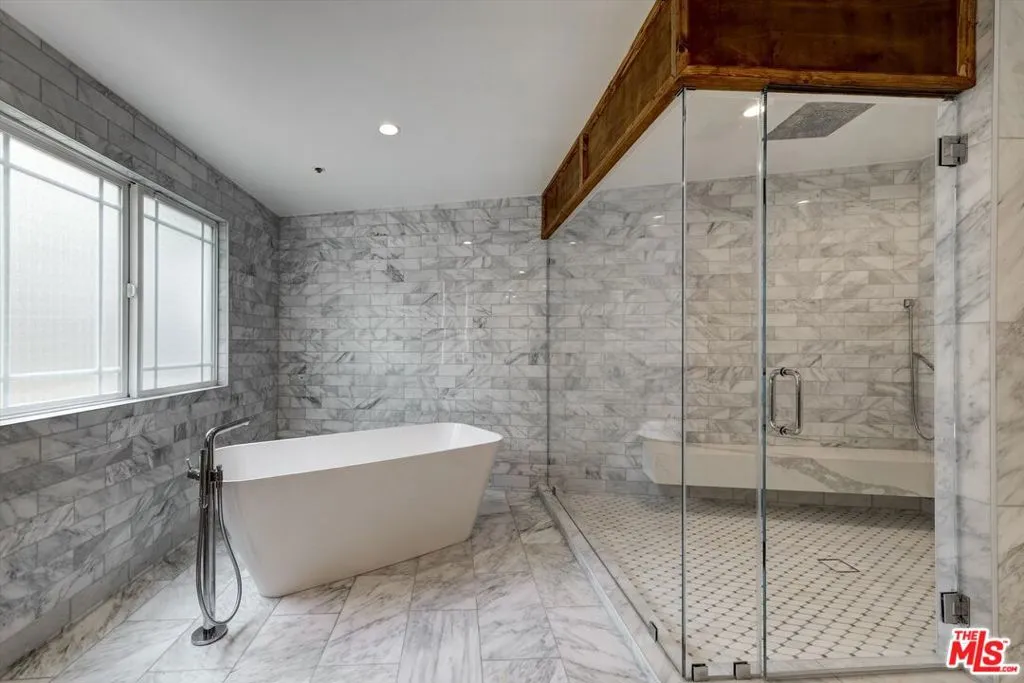 1754 Franklin Canyon Drive, Beverly Hills, California 90210 home-pic-43