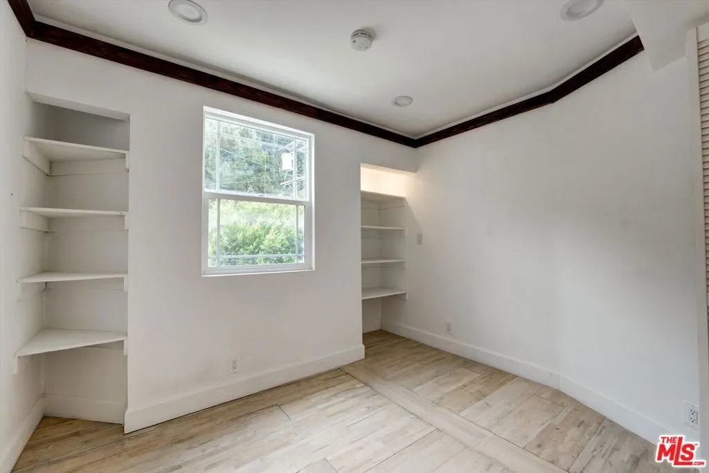 1754 Franklin Canyon Drive, Beverly Hills, California 90210 home-pic-20