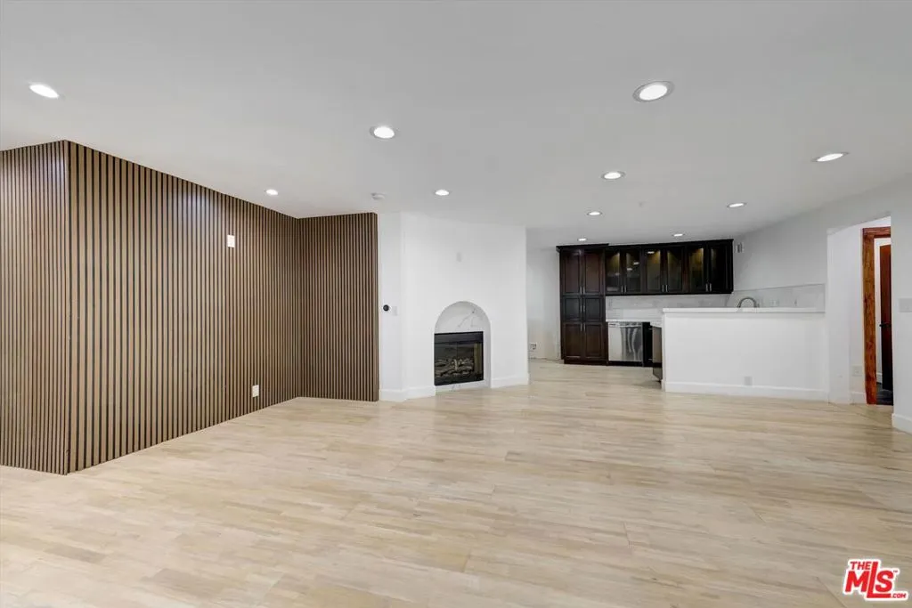 1754 Franklin Canyon Drive, Beverly Hills, California 90210 home-pic-52