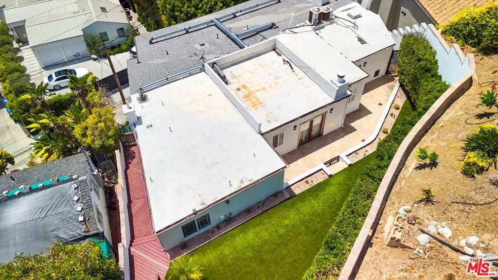 1754 Franklin Canyon Drive, Beverly Hills, California 90210 home-pic-64