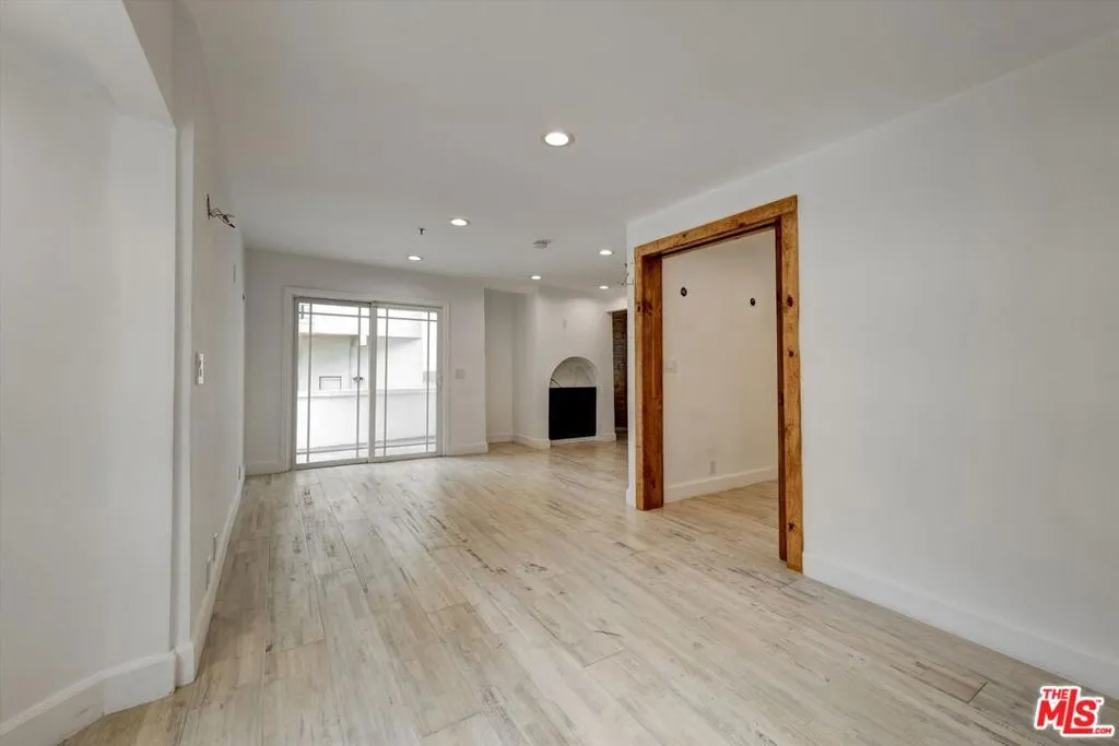 1754 Franklin Canyon Drive, Beverly Hills, California 90210 home-pic-7