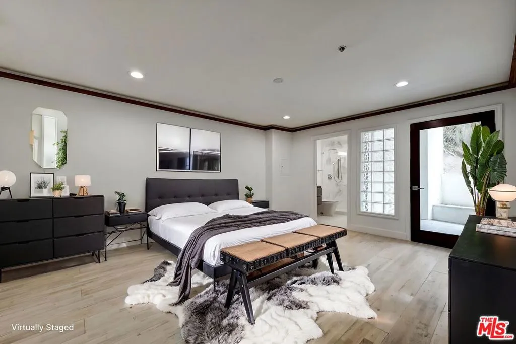 1754 Franklin Canyon Drive, Beverly Hills, California 90210 home-pic-13