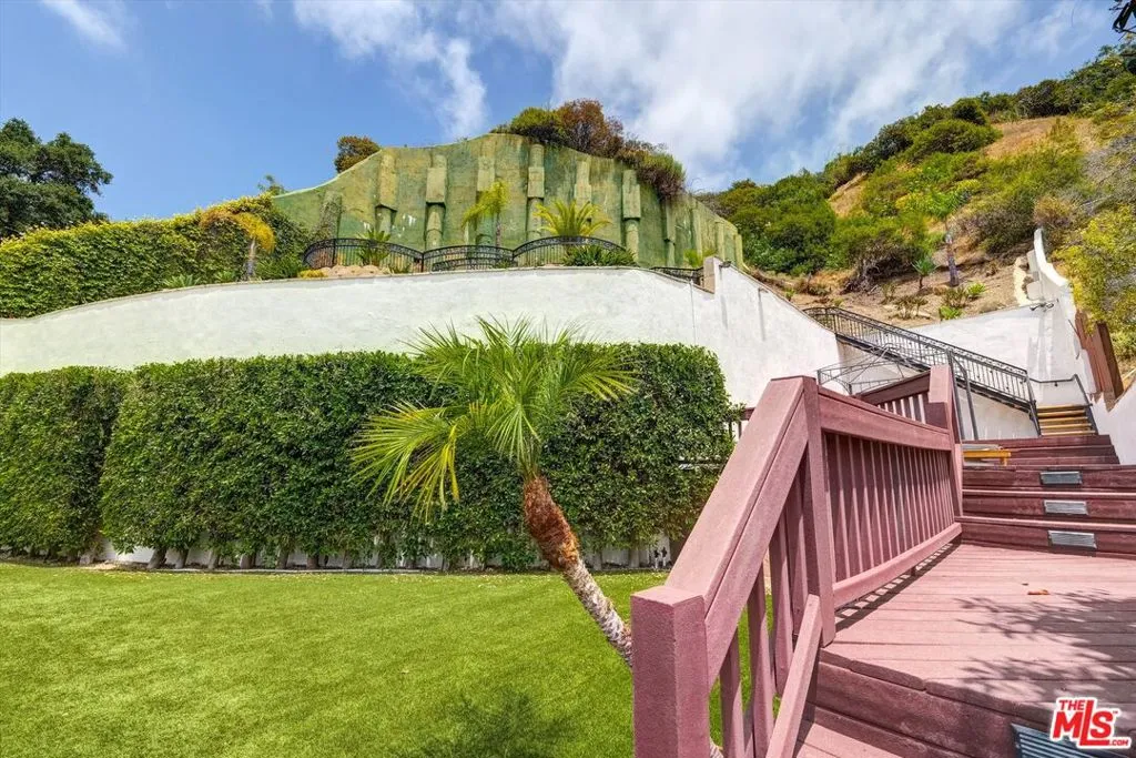 1754 Franklin Canyon Drive, Beverly Hills, California 90210 home-pic-62