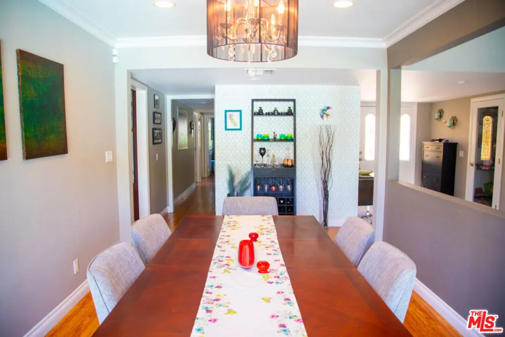 12818 Neon Way, Granada Hills, California 91344 home-pic-22