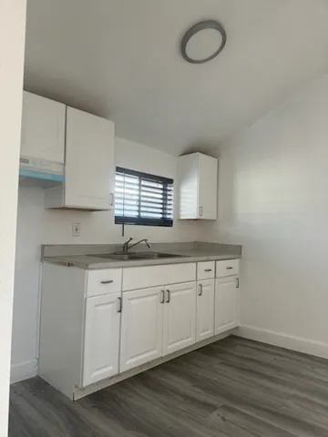16422 Haas Avenue A, Torrance, California 90504