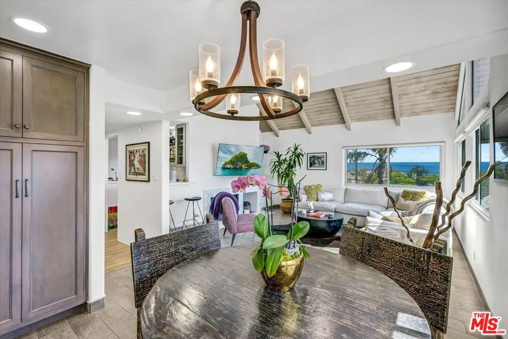 265 Redlands Street, Playa Del Rey, California 90293 home-pic-44