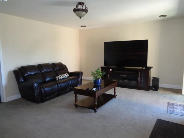 15149 Norton St, San Leandro, California 94579