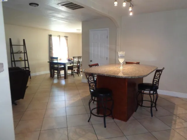15149 Norton St, San Leandro, California 94579