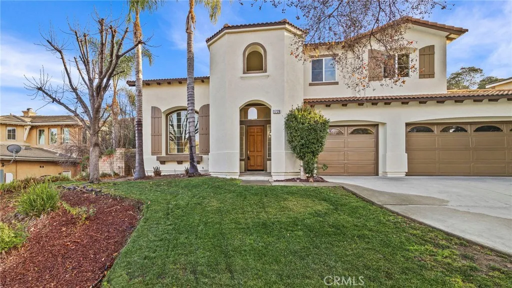 1728 Tamarron Drive, Corona, California 92883 home-pic-1