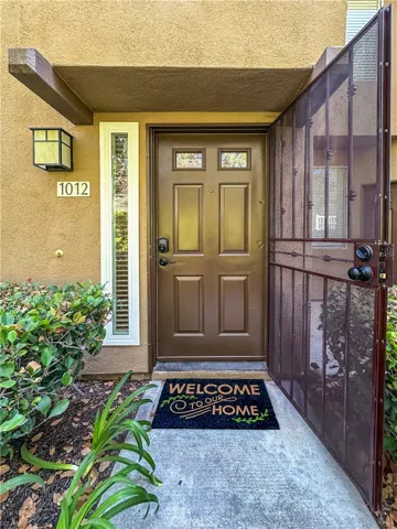 1012 S Country Glen Way, Anaheim Hills, California 92808