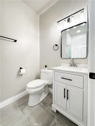 1012 S Country Glen Way, Anaheim Hills, California 92808