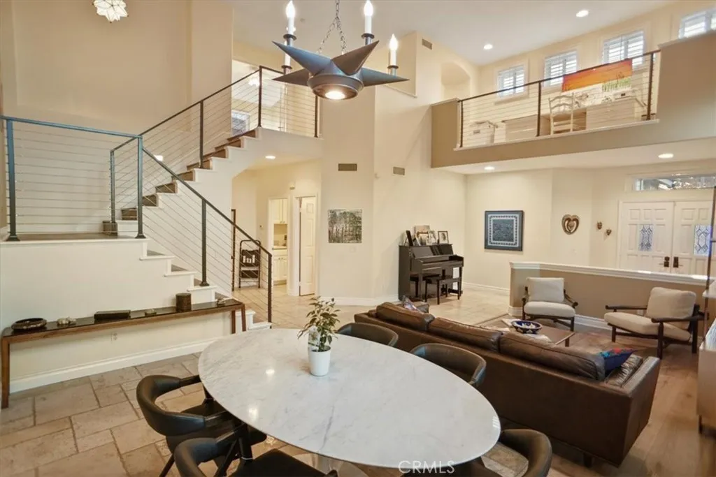 27358 Brighton Lane, Valencia, California 91354 home-pic-6