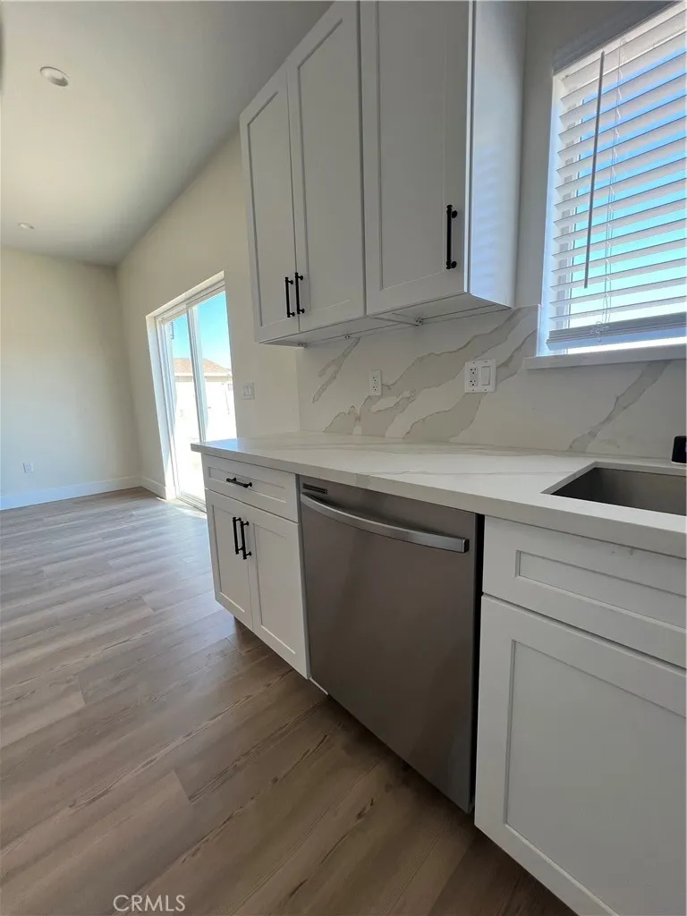 9726 East Avenue Q12, Littlerock, California 93543 home-pic-12