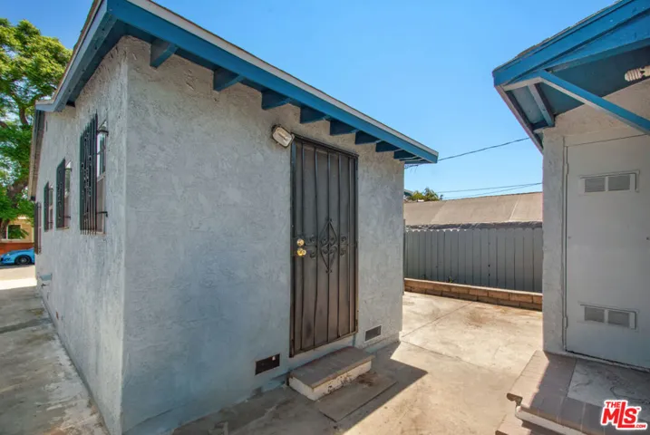 521 S Bullis Road, Compton, California 90221