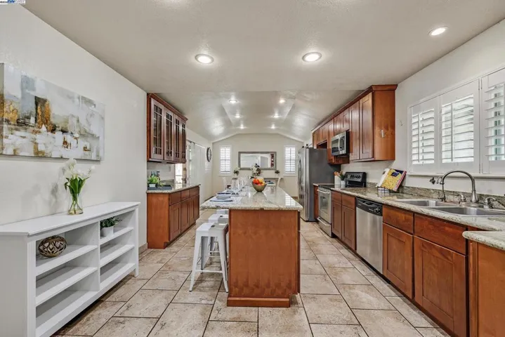 4955 Swindon Pl, Newark, California 94560