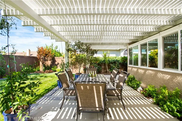 This is the perfect place to invite your friends over for a BBQ!