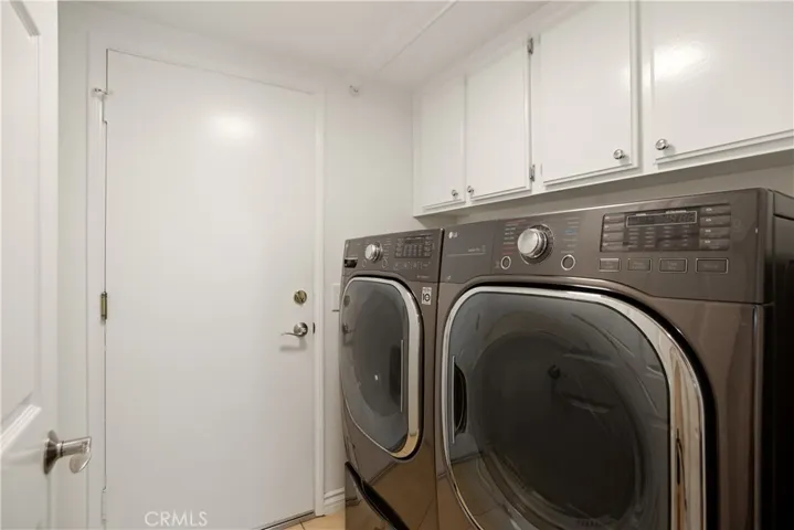 You will love the convenience of an indoor laundry area.
