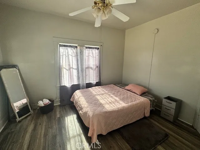 840 W 53rd Street, Los Angeles, California 90037 home-pic-5