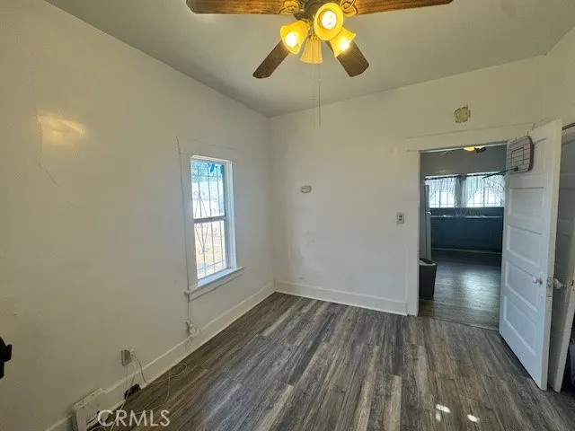 840 W 53rd Street, Los Angeles, California 90037 home-pic-9