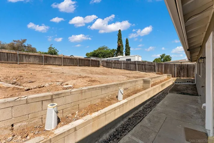 2542 Glebe Road, Lemon Grove, California 91945