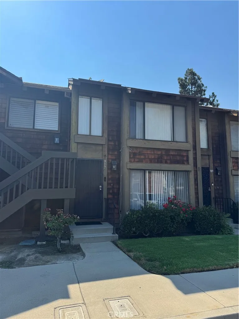 917 S Sutter Creek Road 46, Anaheim, California 92804, 2 Bedrooms Bedrooms, ,2 BathroomsBathrooms,Residential,For Sale,Sutter Creek,PW25182255