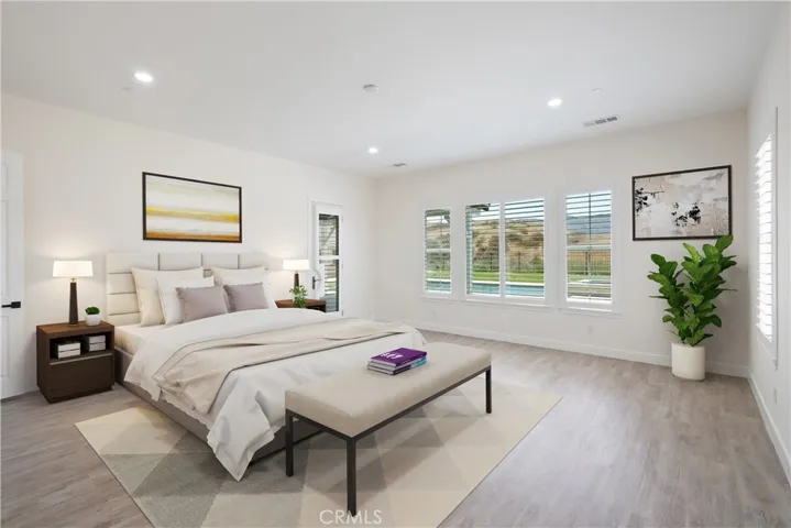 Main House - Primary Bedroom