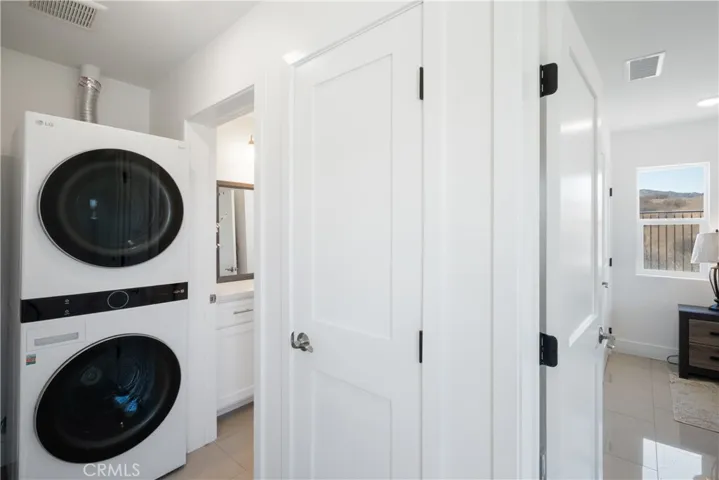 Casita - Indoor Laundry Area