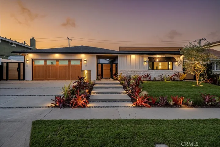 9141 Aloha Drive, Huntington Beach, California 92646