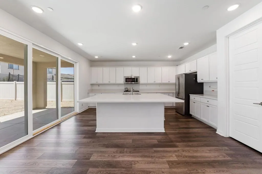 31129 Quarter Horse Way, Menifee, California 92584 home-pic-8