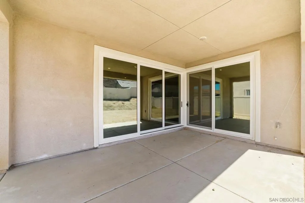 31129 Quarter Horse Way, Menifee, California 92584 home-pic-35