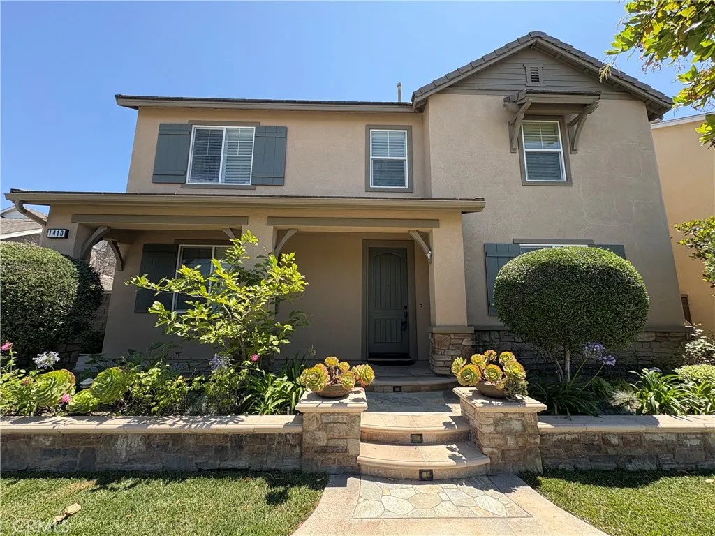 1410 Charleston Street, Tustin, California 92782, 5 Bedrooms Bedrooms, ,5 BathroomsBathrooms,Residential Lease,For Rent,Charleston,CV25182065