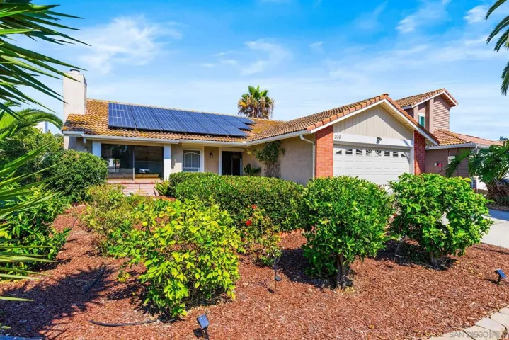 206 Avenida Las Brisas, Oceanside, California 92057