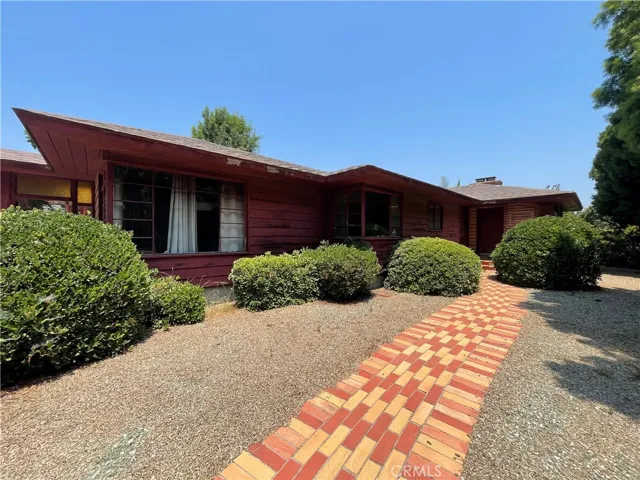 5582 Mountain View Avenue, Yorba Linda, California 92886