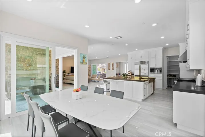 68 Chasma, Irvine, California 92618
