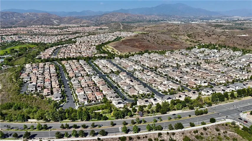68 Chasma, Irvine, California 92618