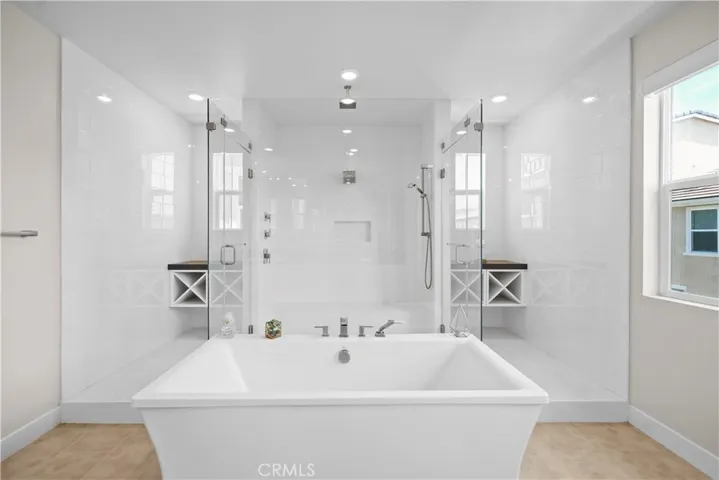 68 Chasma, Irvine, California 92618