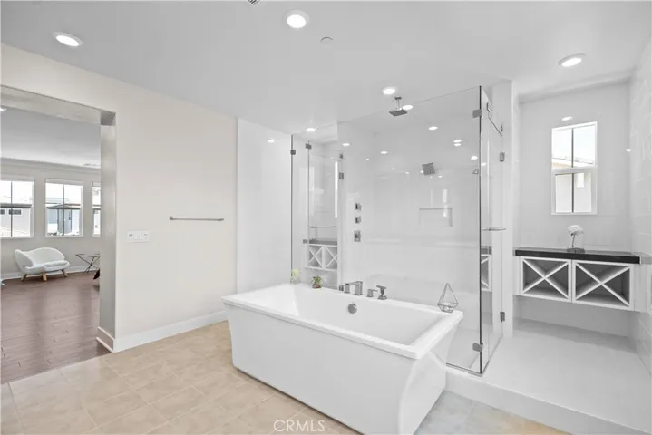 68 Chasma, Irvine, California 92618
