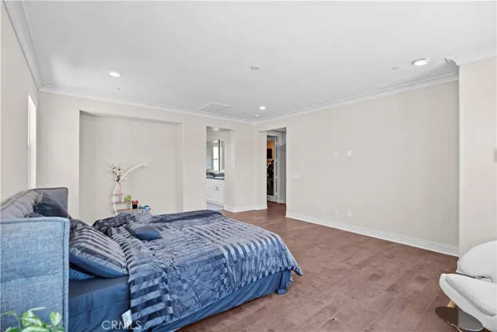 68 Chasma, Irvine, California 92618