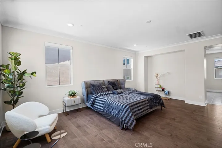 68 Chasma, Irvine, California 92618