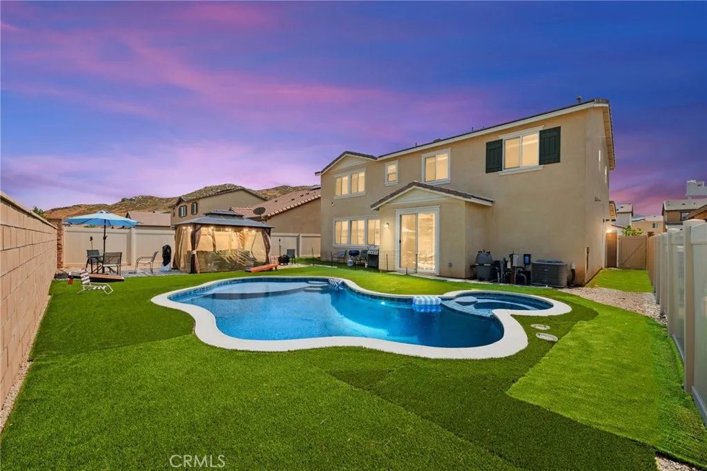 29550 Woodcreek Trail, Winchester, California 92596 home-pic-1
